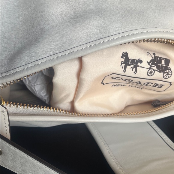 Price Cut! Large Authentic Coach Bag - Picture 6 of 6